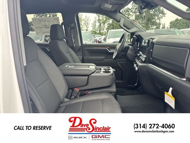 GMC Sierra 1500 Vehicle Full-screen Gallery Image 24