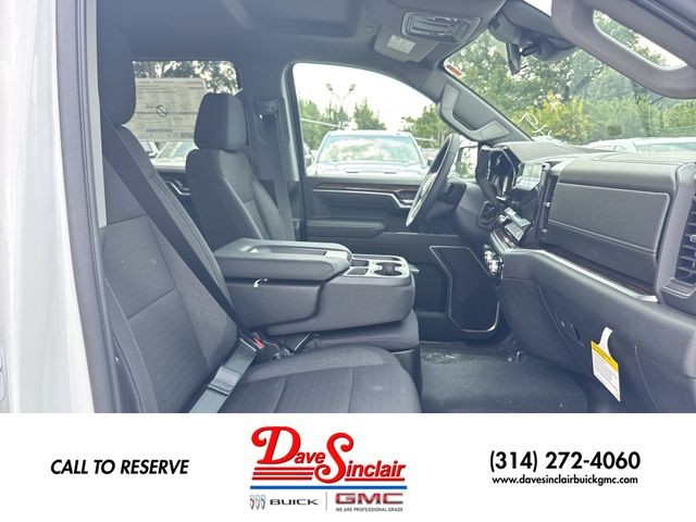 GMC Sierra 1500 Vehicle Full-screen Gallery Image 24