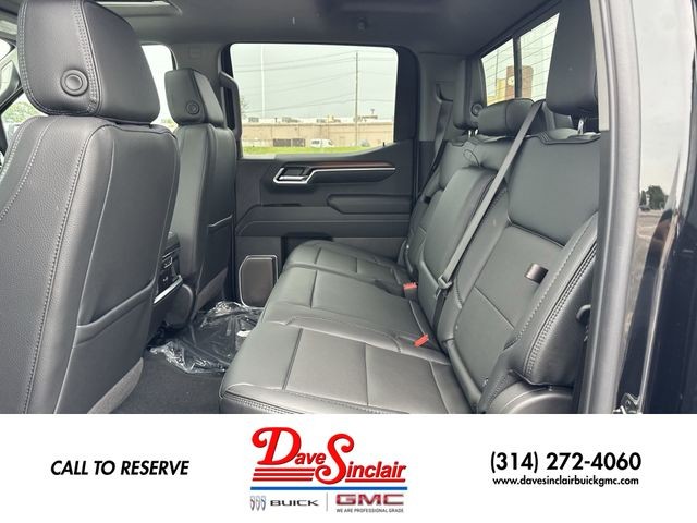 GMC Sierra 1500 Vehicle Full-screen Gallery Image 23