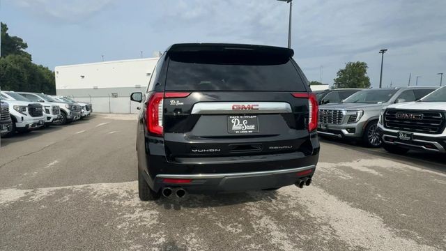 GMC Yukon Vehicle Full-screen Gallery Image 09