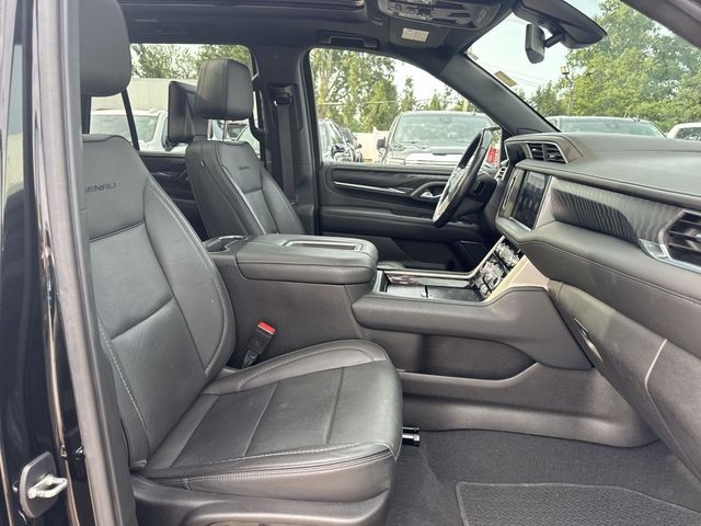 GMC Yukon Vehicle Full-screen Gallery Image 33