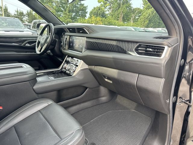GMC Yukon Vehicle Full-screen Gallery Image 34