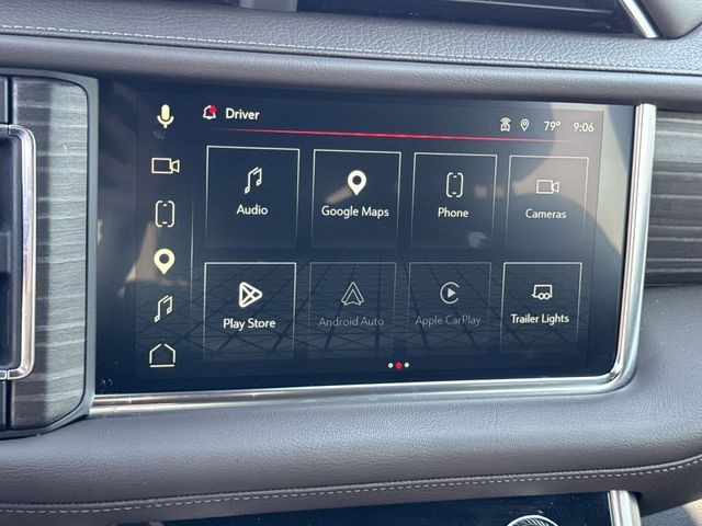 GMC Yukon Vehicle Full-screen Gallery Image 17
