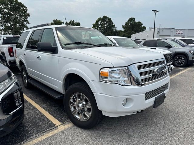 Ford Expedition Vehicle Full-screen Gallery Image 05