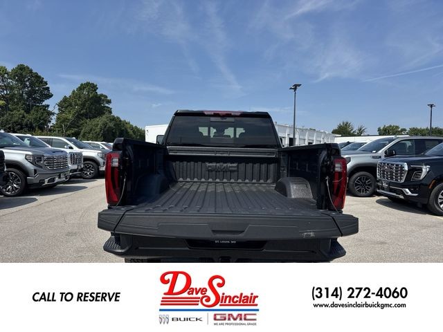 GMC Sierra 2500HD Vehicle Full-screen Gallery Image 24
