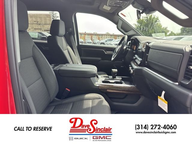 GMC Sierra 1500 Vehicle Full-screen Gallery Image 24