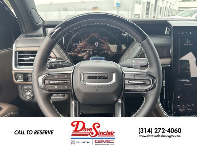 GMC Yukon Vehicle Full-screen Gallery Image 14