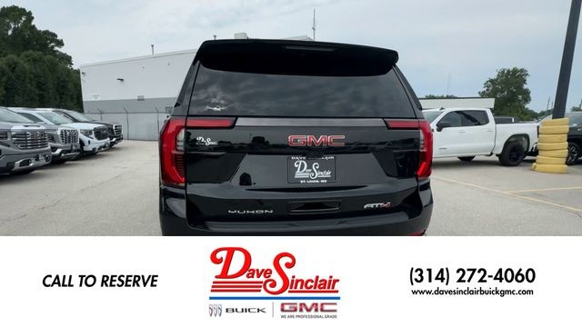 GMC Yukon XL Vehicle Full-screen Gallery Image 07