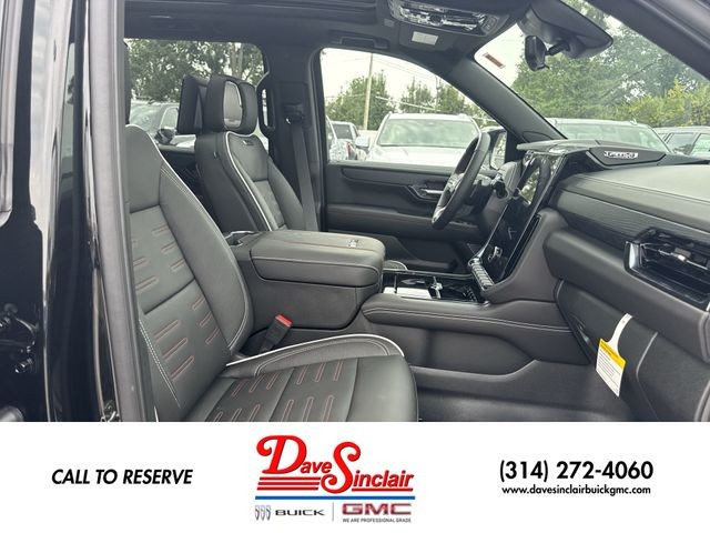 GMC Yukon XL Vehicle Full-screen Gallery Image 26
