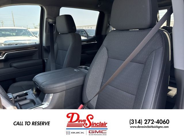 GMC Sierra 1500 Vehicle Full-screen Gallery Image 11