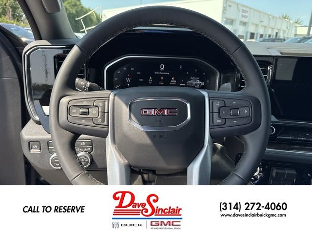 GMC Sierra 1500 Vehicle Full-screen Gallery Image 14