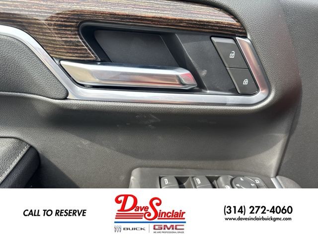 GMC Sierra 1500 Vehicle Full-screen Gallery Image 13