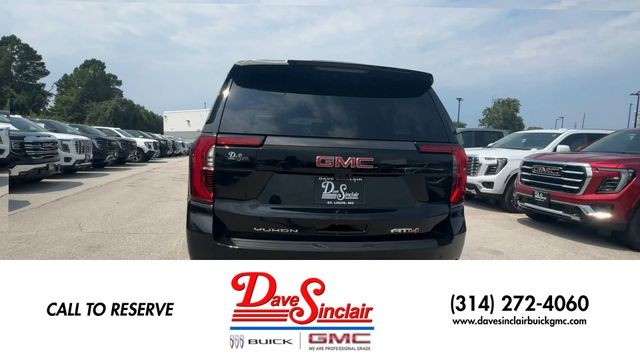 GMC Yukon XL Vehicle Full-screen Gallery Image 07