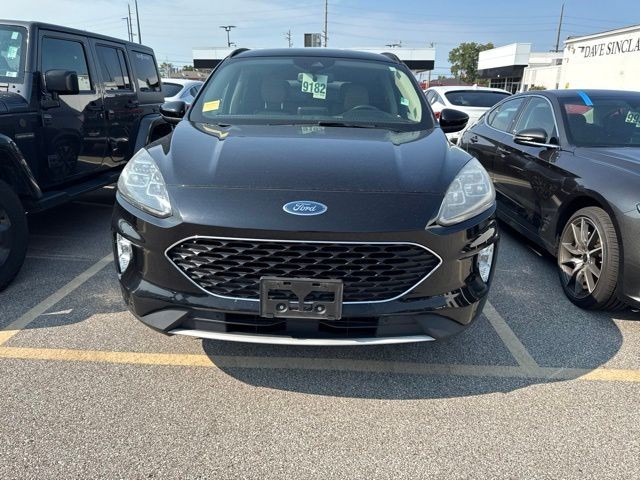 Ford Escape Vehicle Full-screen Gallery Image 14