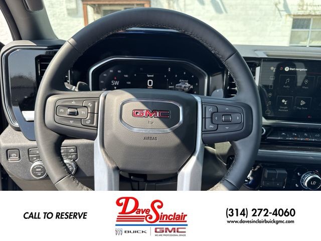 GMC Sierra 1500 Vehicle Full-screen Gallery Image 14