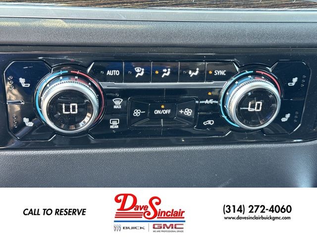 GMC Sierra 1500 Vehicle Full-screen Gallery Image 19