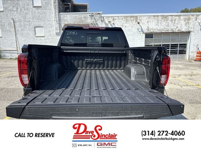 GMC Sierra 1500 Vehicle Full-screen Gallery Image 23
