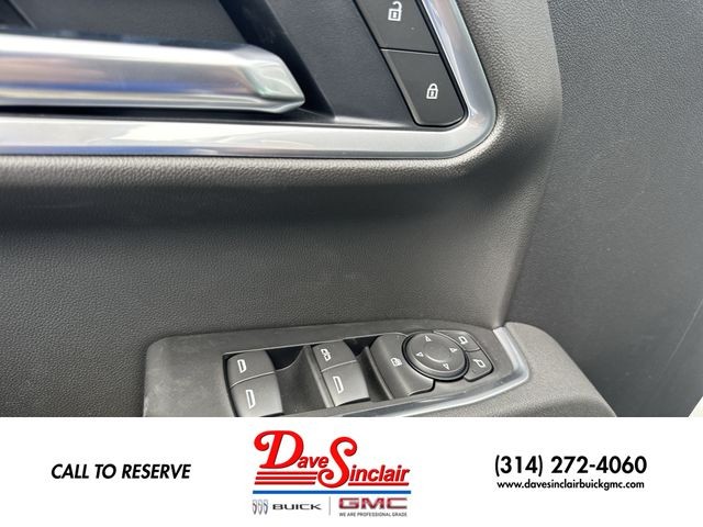 GMC Sierra 1500 Vehicle Full-screen Gallery Image 13