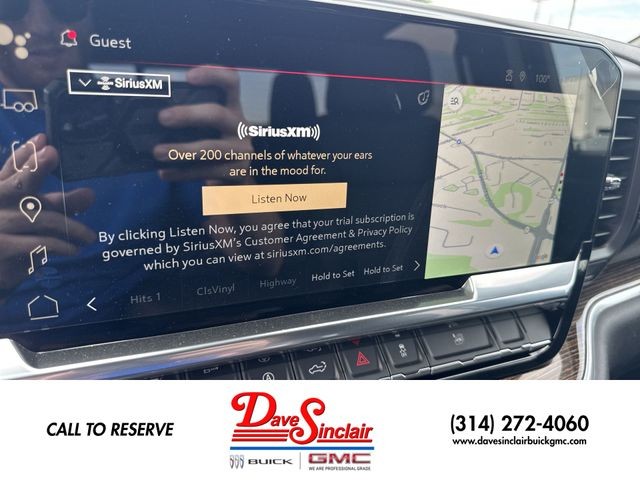 GMC Sierra 1500 Vehicle Full-screen Gallery Image 16