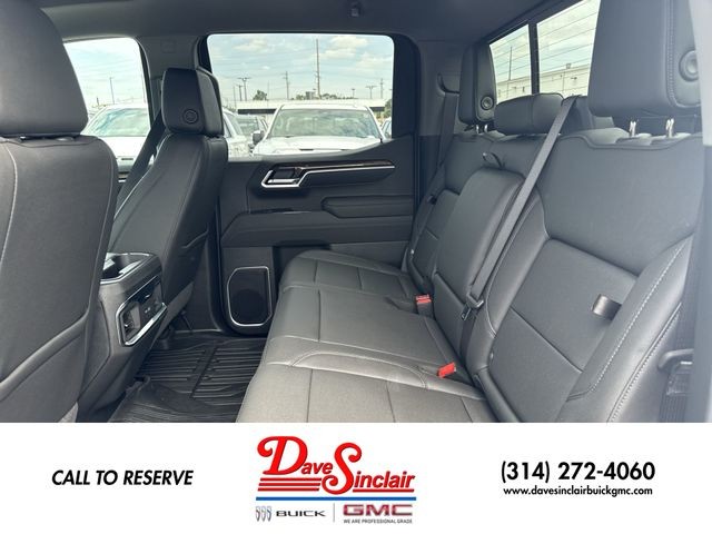 GMC Sierra 1500 Vehicle Full-screen Gallery Image 22