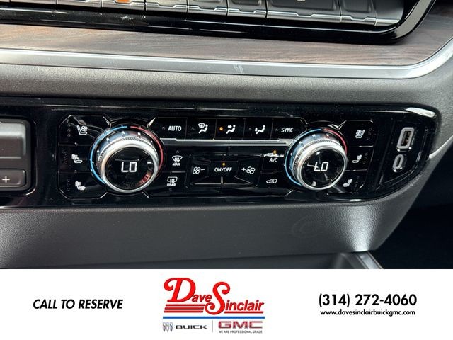 GMC Sierra 1500 Vehicle Full-screen Gallery Image 19