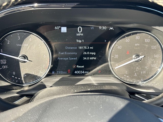 Buick Envision Vehicle Full-screen Gallery Image 15