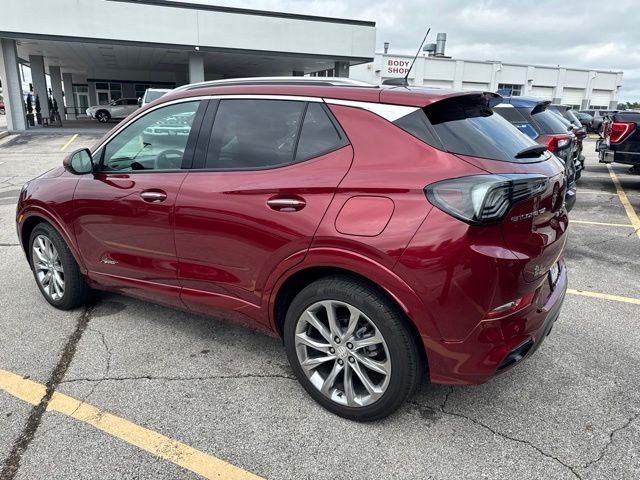 Buick Encore GX Vehicle Full-screen Gallery Image 10