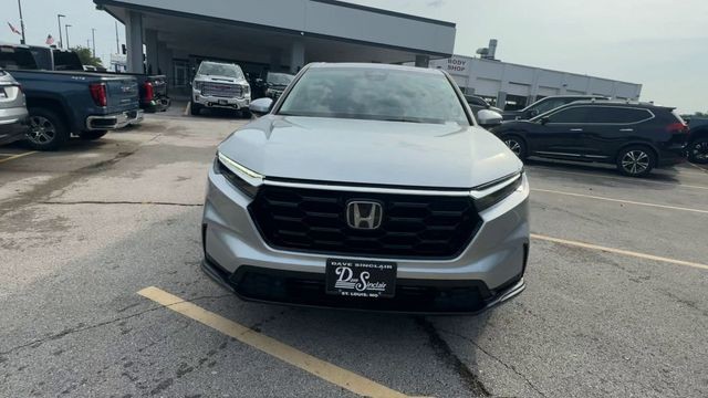 Honda CR-V Vehicle Full-screen Gallery Image 03