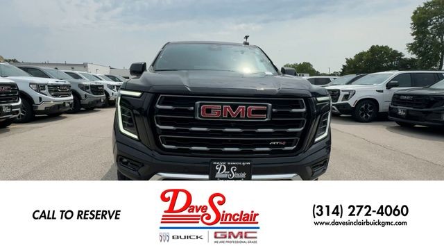 GMC Yukon XL Vehicle Full-screen Gallery Image 03