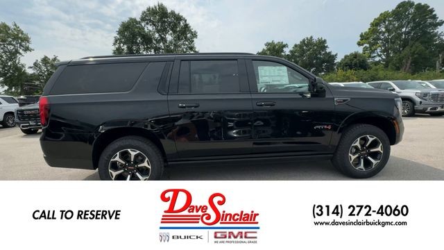 GMC Yukon XL Vehicle Full-screen Gallery Image 09