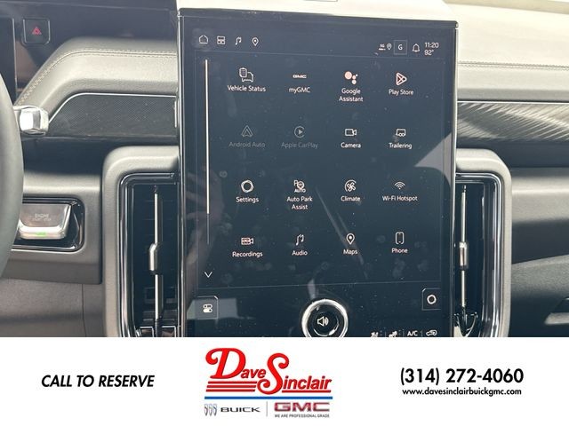 GMC Yukon XL Vehicle Full-screen Gallery Image 16