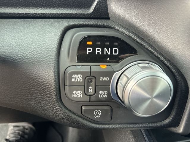 Ram 1500 Vehicle Full-screen Gallery Image 20