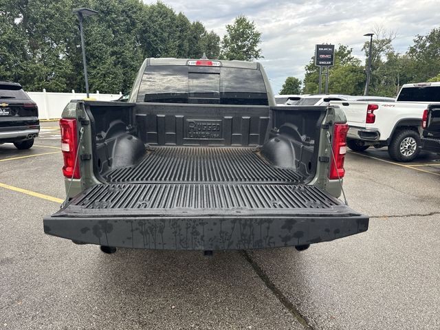 Ram 1500 Vehicle Full-screen Gallery Image 29