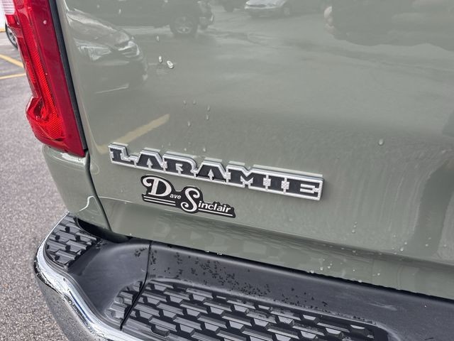 Ram 1500 Vehicle Full-screen Gallery Image 35
