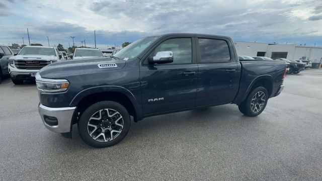Ram 1500 Vehicle Full-screen Gallery Image 06