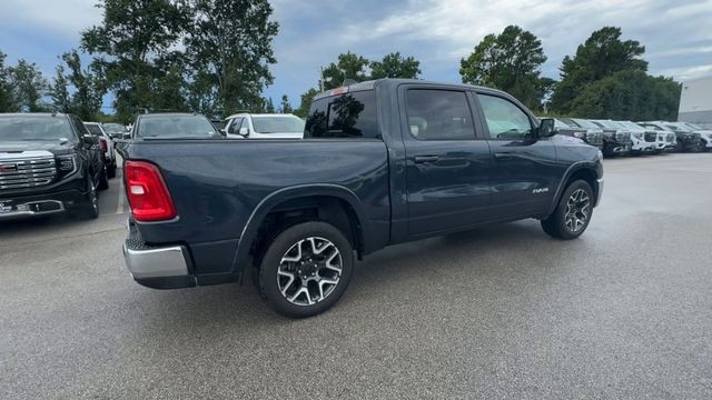 Ram 1500 Vehicle Full-screen Gallery Image 11