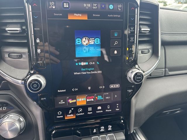 Ram 1500 Vehicle Full-screen Gallery Image 17