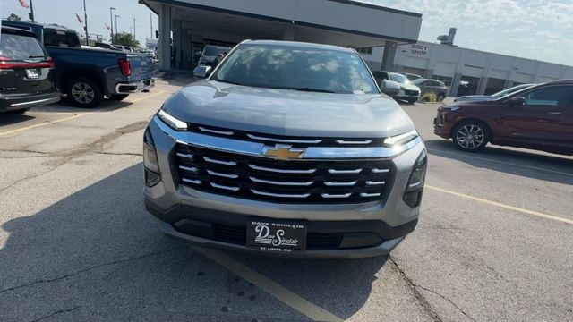 Chevrolet Equinox Vehicle Full-screen Gallery Image 03