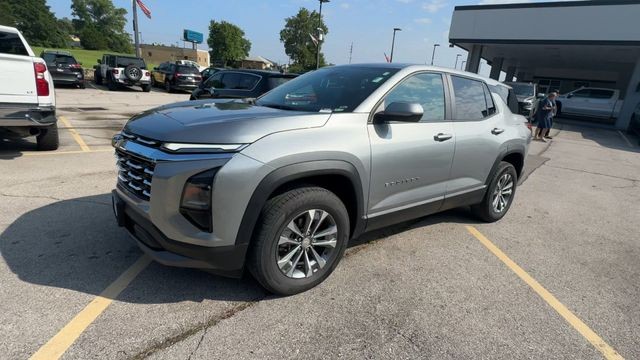 Chevrolet Equinox Vehicle Full-screen Gallery Image 05