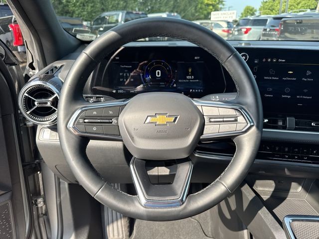 Chevrolet Equinox Vehicle Full-screen Gallery Image 14