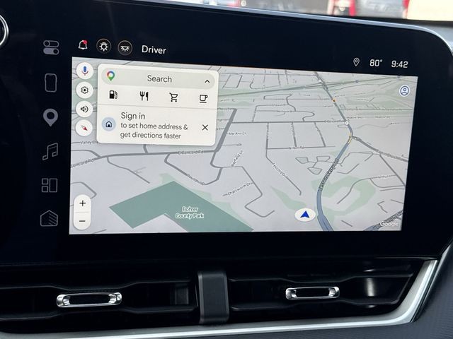 Chevrolet Equinox Vehicle Full-screen Gallery Image 18