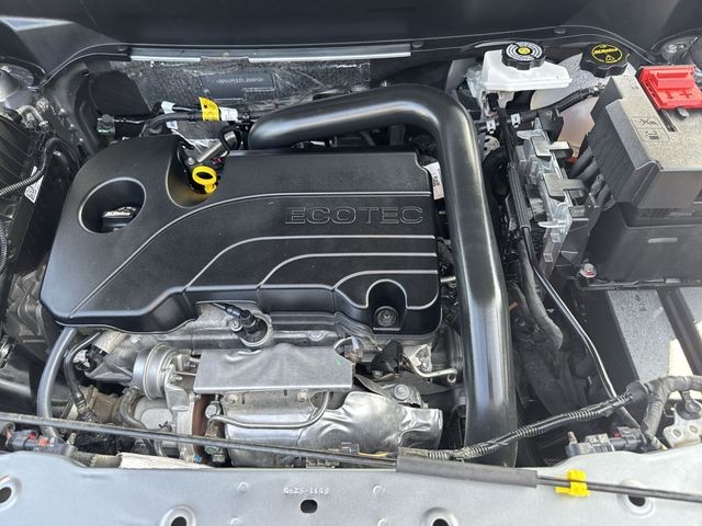 Chevrolet Equinox Vehicle Full-screen Gallery Image 33