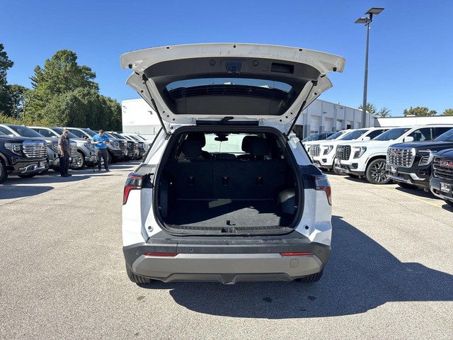 Chevrolet Equinox Vehicle Full-screen Gallery Image 29