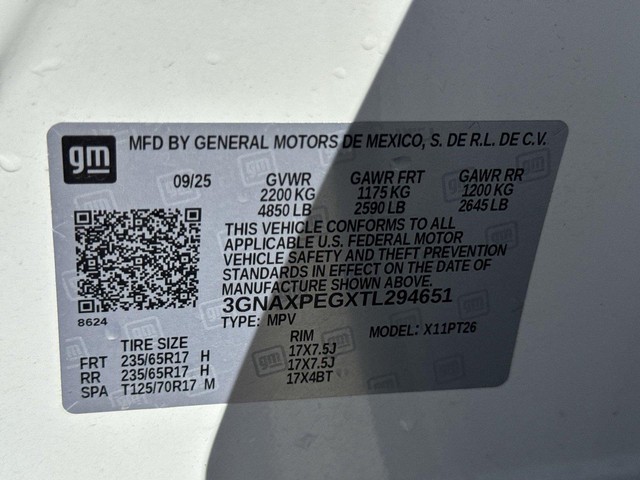 Chevrolet Equinox Vehicle Full-screen Gallery Image 37