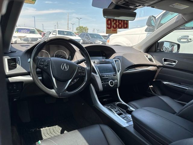 Acura TLX Vehicle Full-screen Gallery Image 07