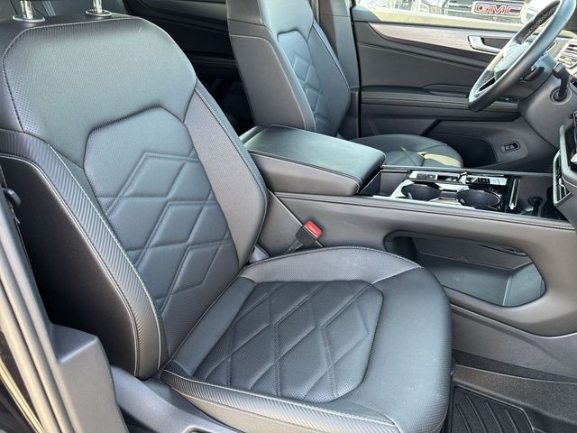Volkswagen Atlas Cross Sport Vehicle Full-screen Gallery Image 30
