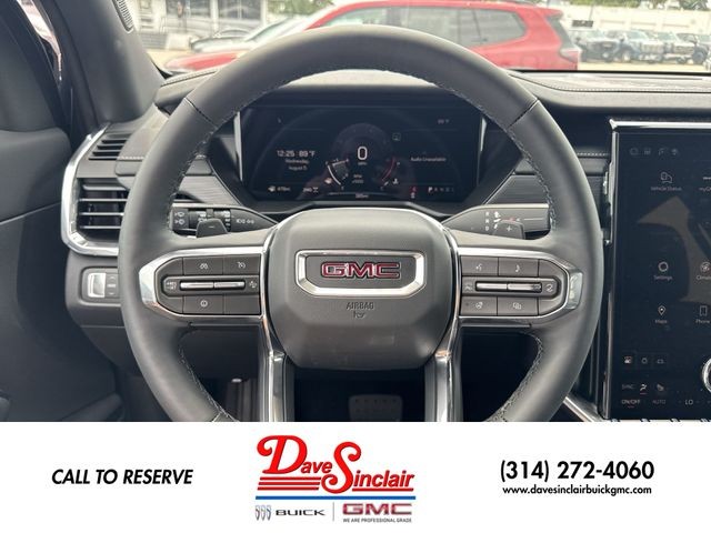 GMC Acadia Vehicle Full-screen Gallery Image 14