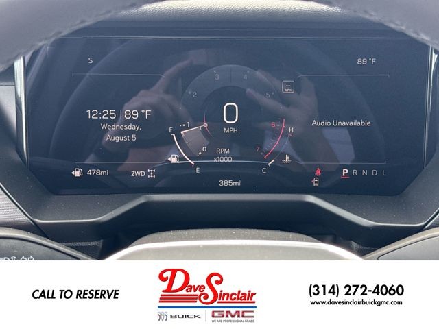 GMC Acadia Vehicle Full-screen Gallery Image 15