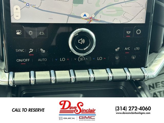 GMC Acadia Vehicle Full-screen Gallery Image 19