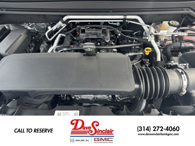 GMC Canyon Vehicle Full-screen Gallery Image 25